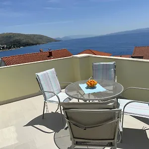 https://apartments-vito-trogir.hotels-in-trogir.com